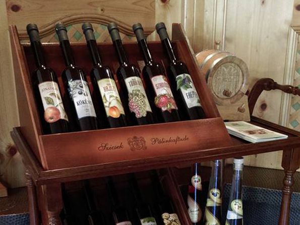 Wein und Spirituosen aus Neustift im Stubaital in Tirol kaufen
